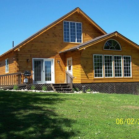 Fernleigh Lodge Cloyne Exterior photo